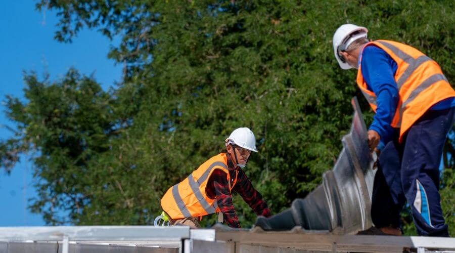 Expert new roof installation services in Sac City, IA
